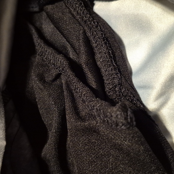 Quiksilver men's size Large gray Volleyshorts, elastic waist, liners, EUC - Picture 9 of 9